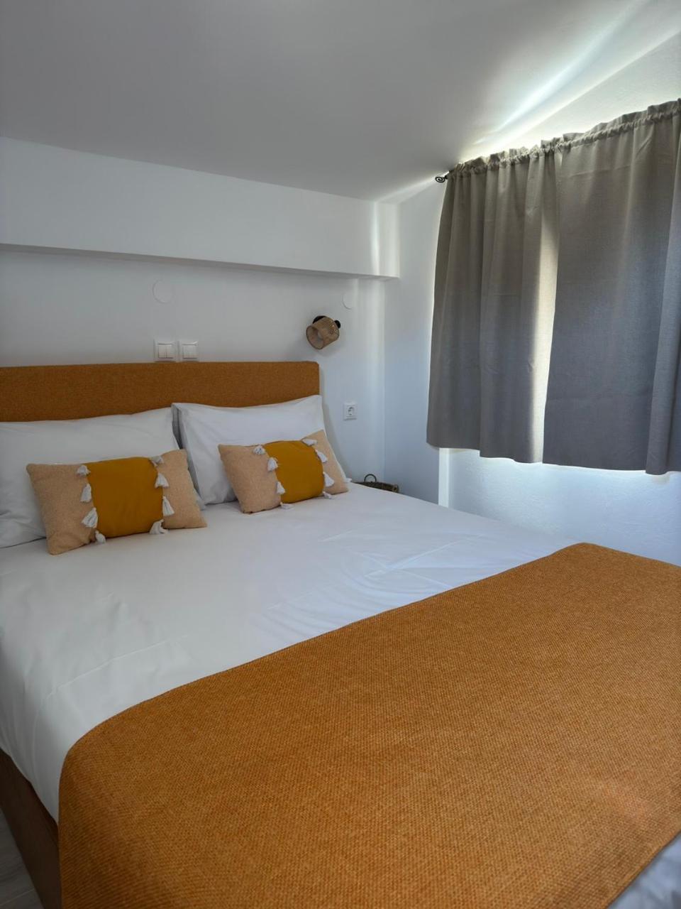 Milolithos Paleochora Apartment ภายนอก รูปภาพ