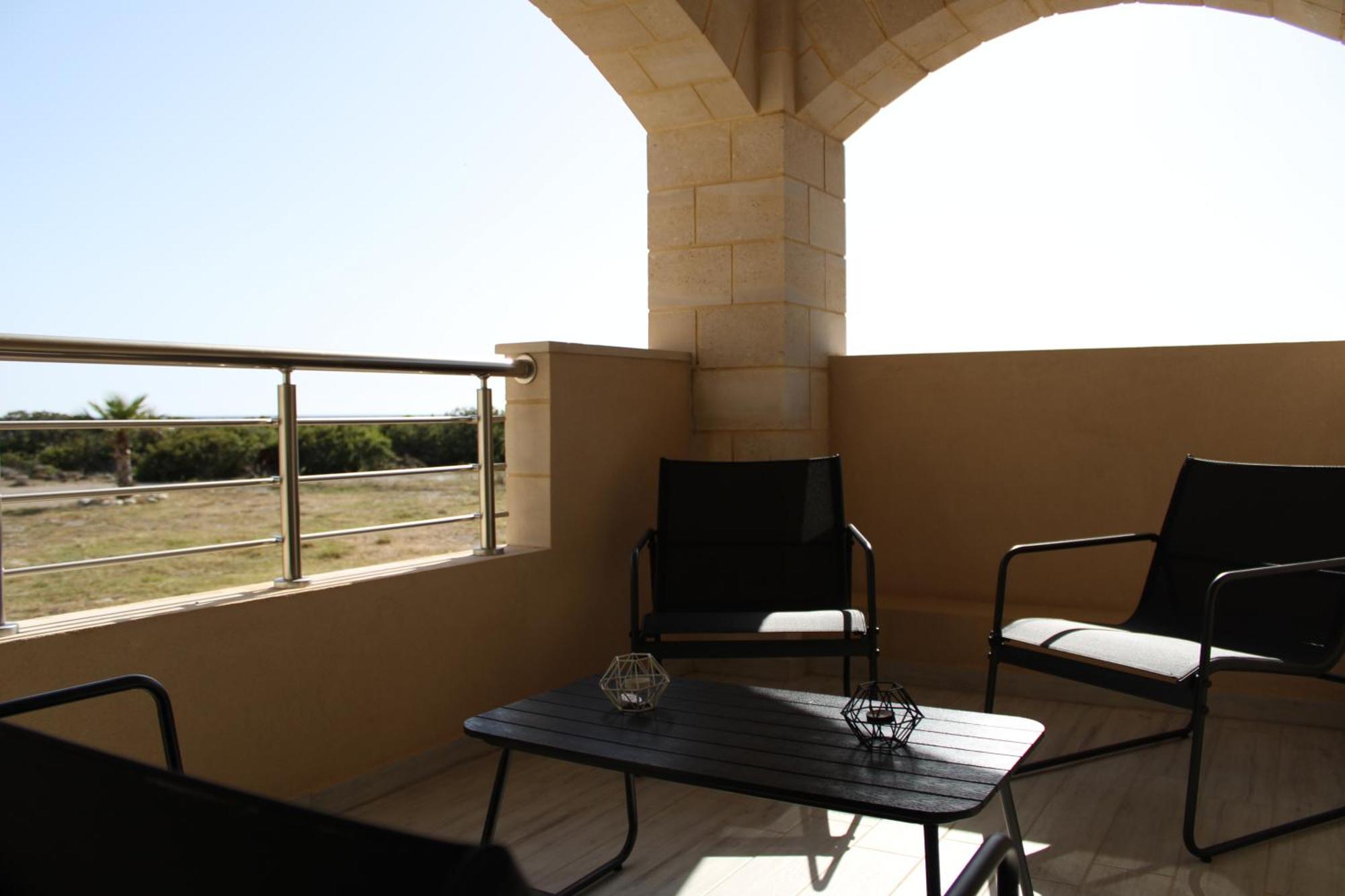 Milolithos Paleochora Apartment ภายนอก รูปภาพ